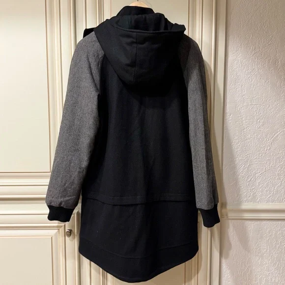 Express • Hooded Jacket • NWT - Picture 2 of 6